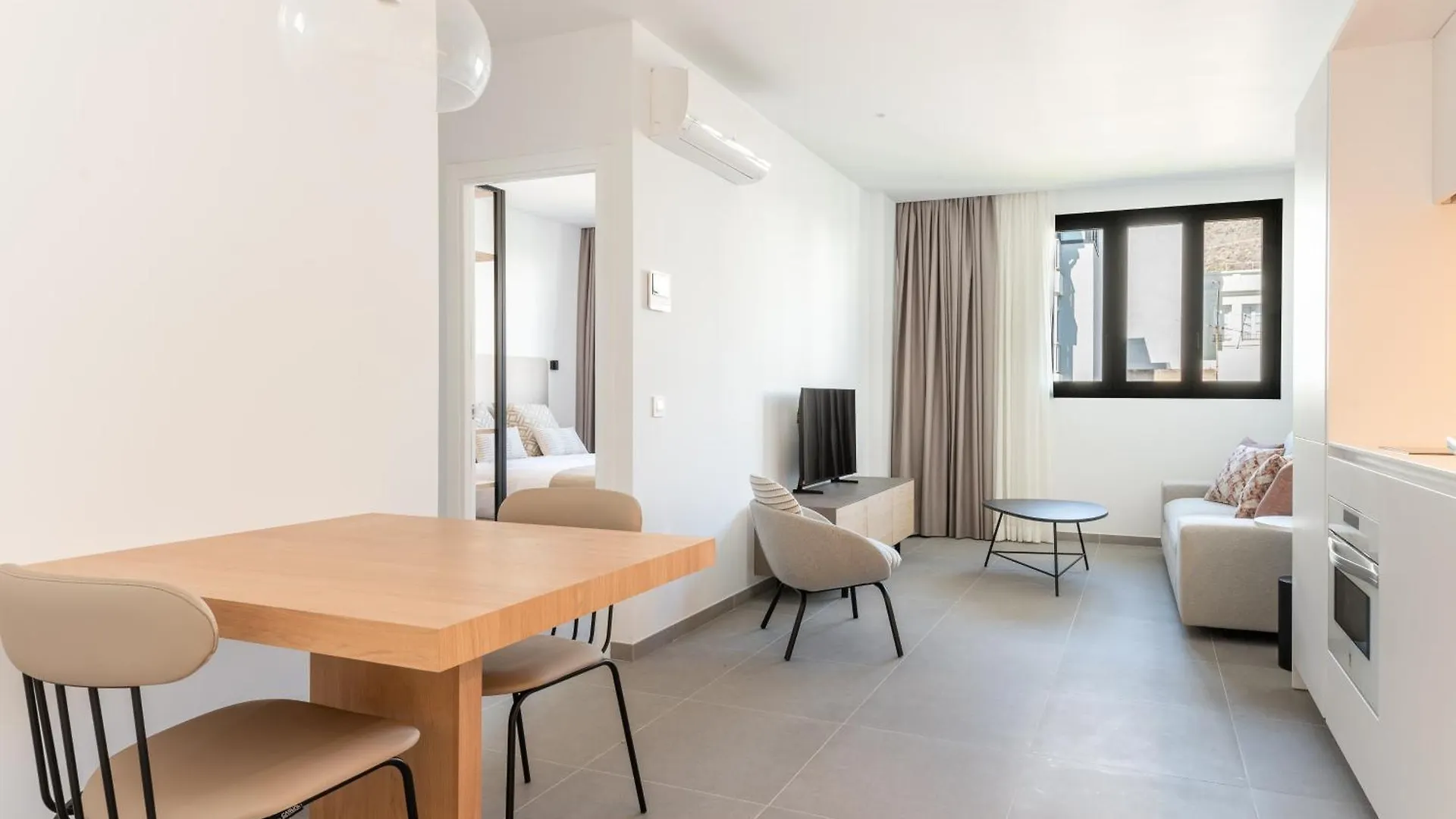Callao Suites By Ires Lar サンタクルスデテネリフェ アパート