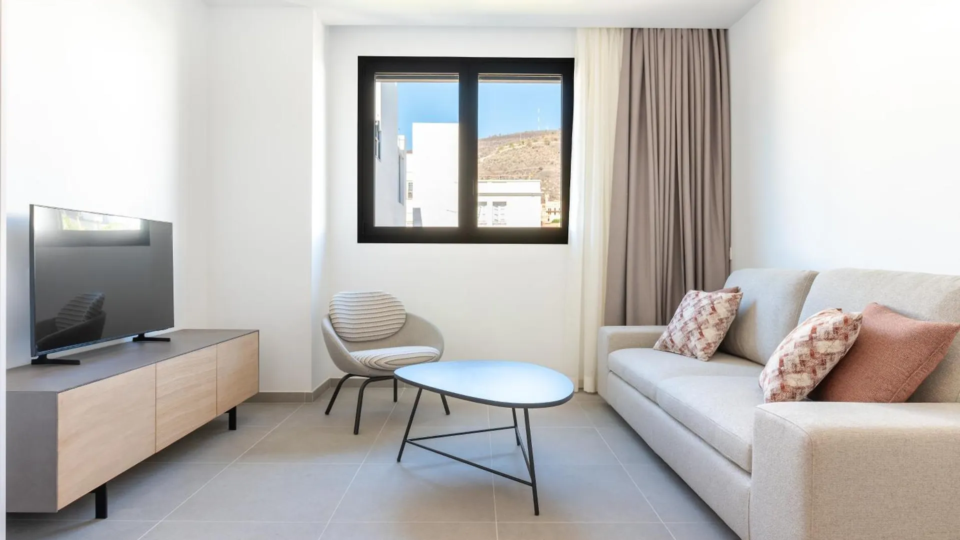 Callao Suites By Ires Lar サンタクルスデテネリフェ